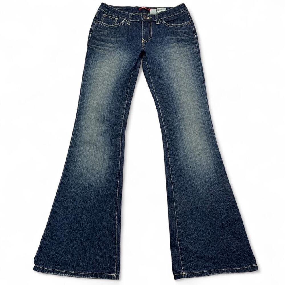 Low rise flare Y2K jeans in size 5 Cotton Union Bay 2000s embroidered pockets